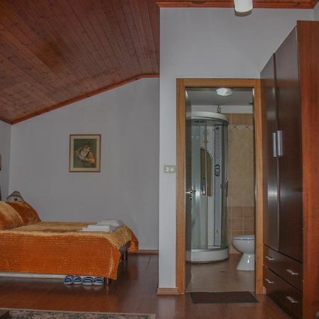 Hotel Bleta Gjirokastër Екстериор снимка